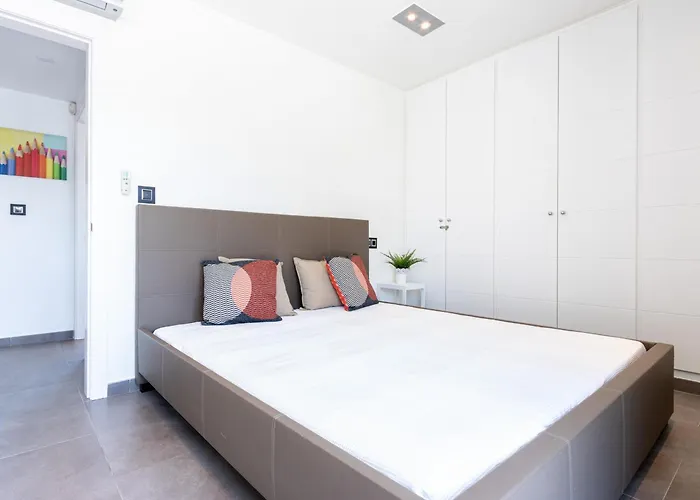 Casa Moderna Con Piscina, Wi-Fi, Aa, Barbacoa Y Parking En Sant Pere Pescador - Es-89-73