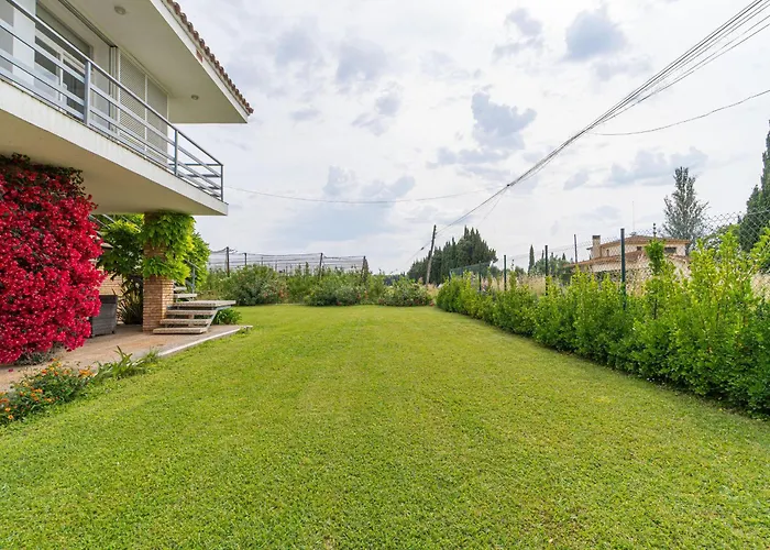Casa De Vacaciones: A/A, Wifi, Barbacoa, Gran Jardin, Parking, Deporte - Sant Pere Pescador - Es-89-140